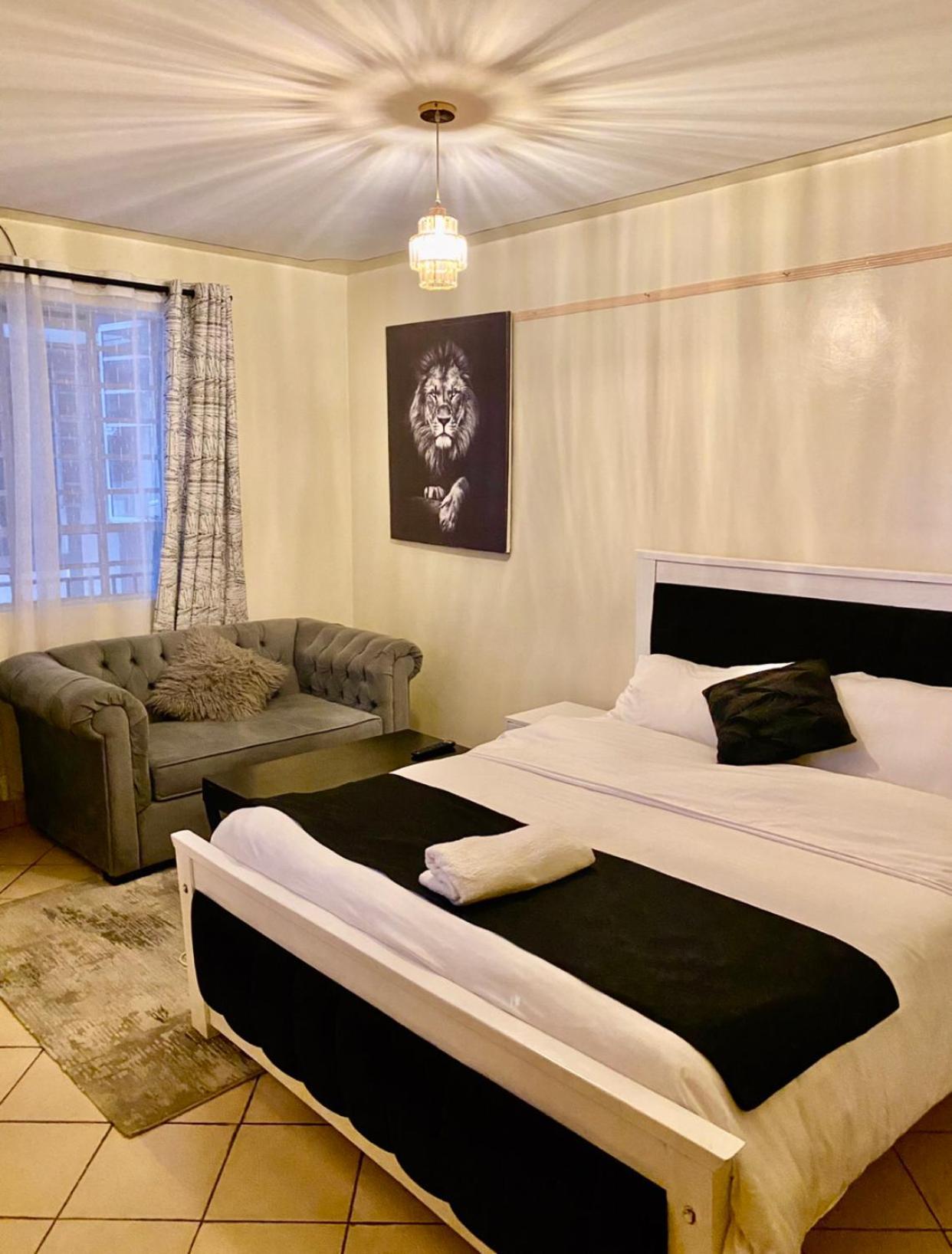Top-Notch Homes Nairobi Ngoại thất bức ảnh